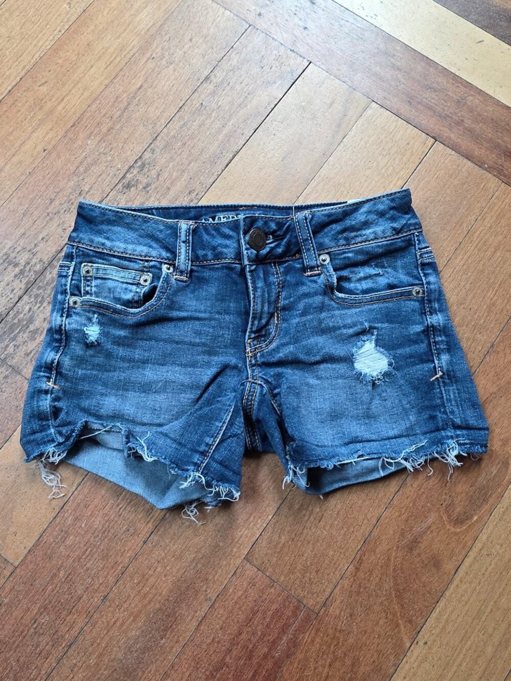 American Eagle Outfitters Super Stretch Short Jean Shorts Size 00